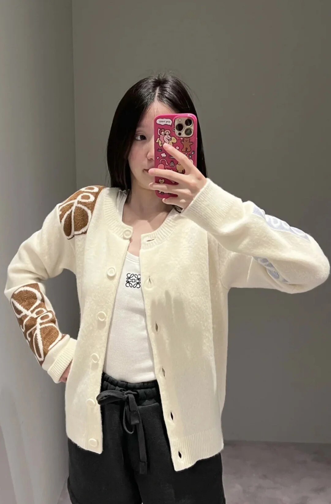 2024 Autumn Winter Knit Korean Loose Pullover Sweatshirts Chic Tops White Long Sleeve V-neck Knitted Sweater Women's Sweaters