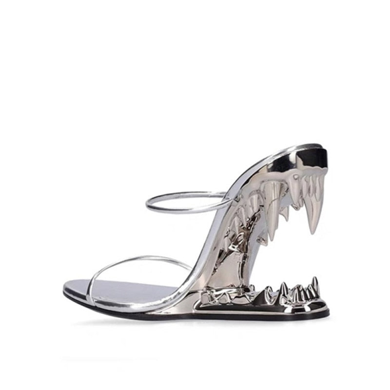 European and American Summer Fashion Metal Teeth Sandals with Profiled Heels, High-heeled Runway Show, Women's Sandals