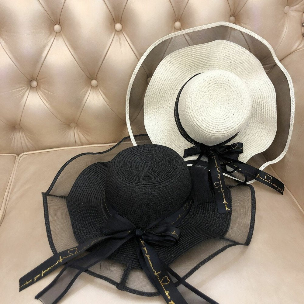 2024 NEW Women`s White Foldable Straw Sun Visor with Wide Brim Ideal for Outdoor Activities and Beach Picnics