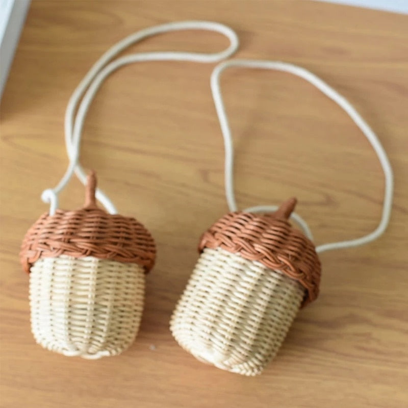 2024 New Acorn-shaped Storage Basket Hand-woven Round Rattan Bag Bucket Tropical Beach Style Woven Shoulder Bag Photo Props