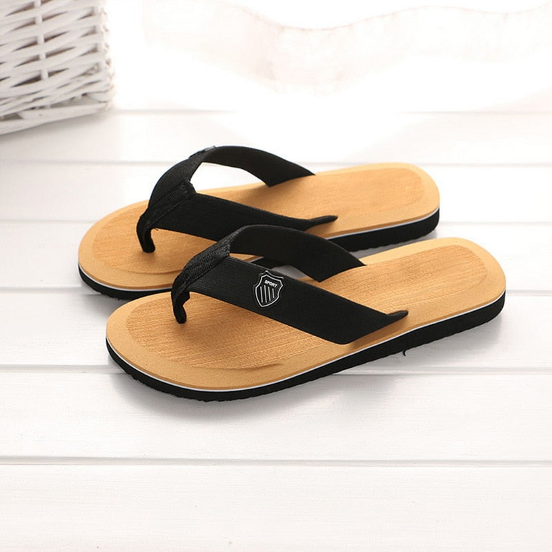 2024 Summer Slippers Men Flip Flops Beach Sandals Non-slip Casual Flat Shoes Slippers Indoor House Shoes for Men Outdoor Slides Light Tan