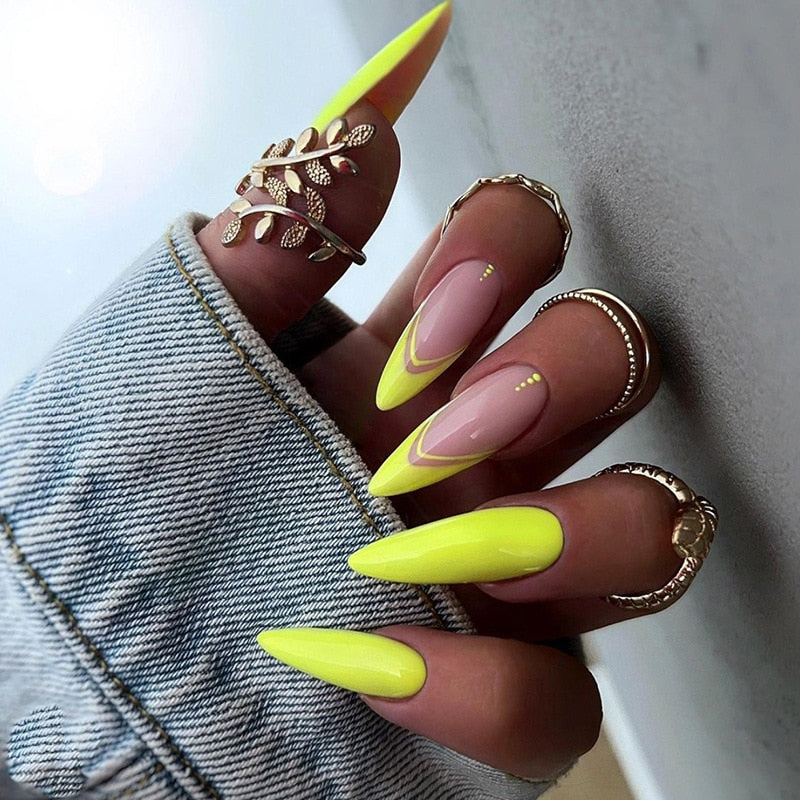 24Pcs Almond False Nails Pointed Head Wearable Fake Nails Pink Leopard Print Design Stiletto Press on Nails Full Cover Nail Tips 228