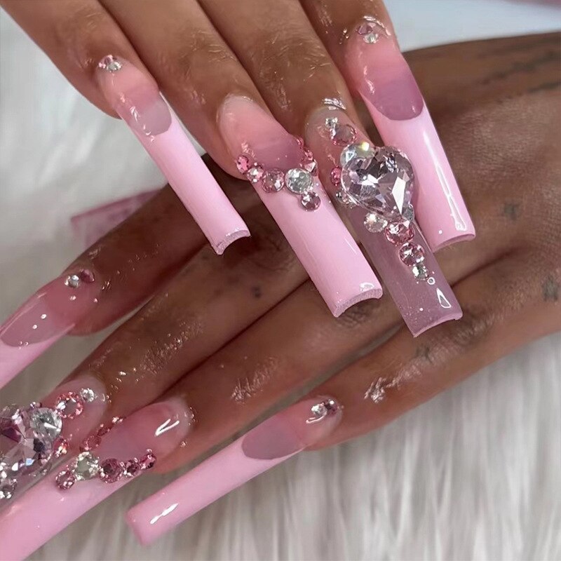 24Pcs Artifical False Nails with Glue Fake Nail Tips with Heart Designs Detachable Press on Nails Long Finished Nails 1594