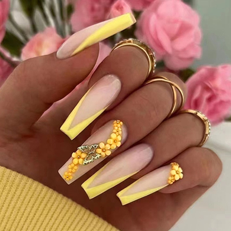 24Pcs Christmas Exclusive False Nails Wearable Long Xmas Style Fake Nails Elk Snowflake Design Full Cover Press on Nail tips 461