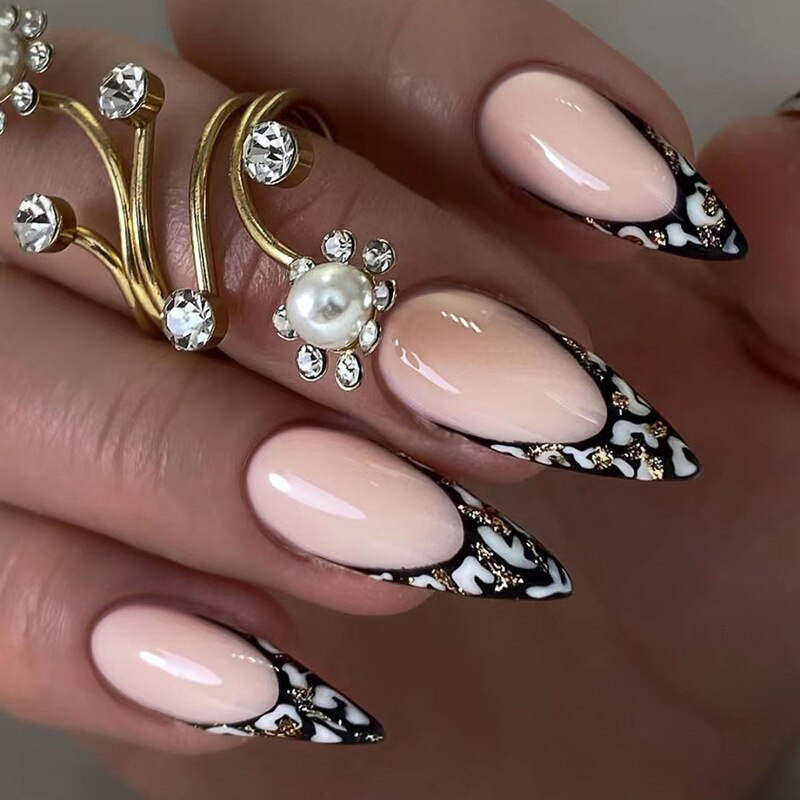 24Pcs Detachable Almond French Full Cover False Nails Silver Butterfly Lines Stiletto Fake Nials Press On Nails DIY Manicure 41
