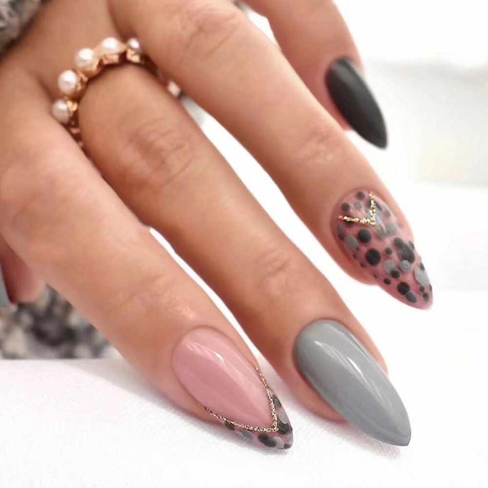 24Pcs Detachable Almond French Full Cover False Nails Silver Butterfly Lines Stiletto Fake Nials Press On Nails DIY Manicure 4