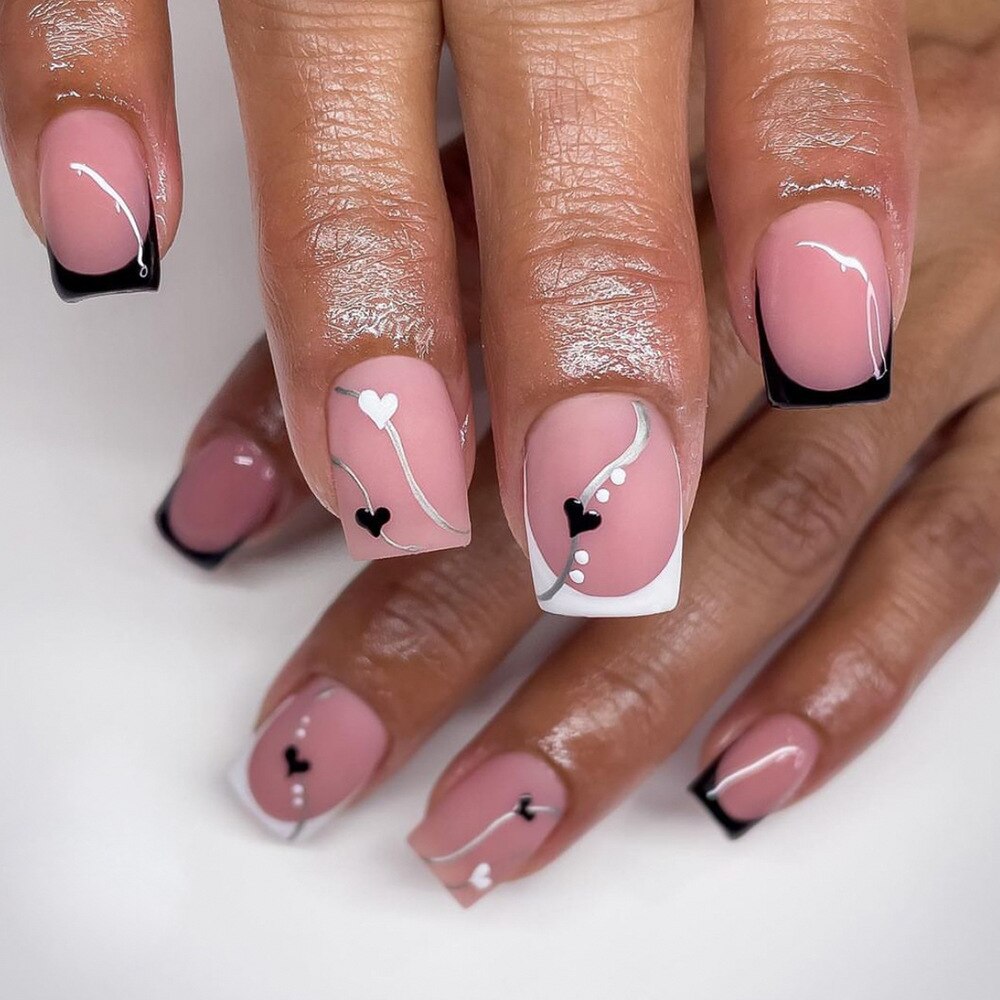 24Pcs False Nails Short Square Head Heart Rhinestone Pearl Full Cover Nail Tips Detachable Fake Nails Press on Nails Manicure H03