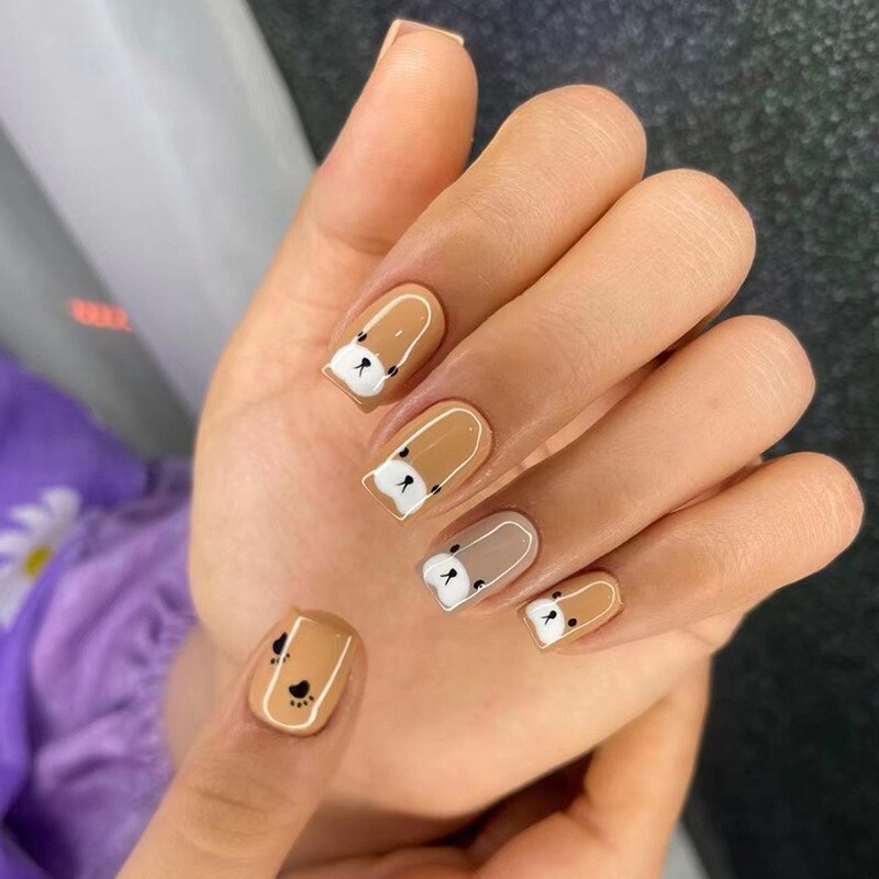 24Pcs False Nails Short Square Head Heart Rhinestone Pearl Full Cover Nail Tips Detachable Fake Nails Press on Nails Manicure M02