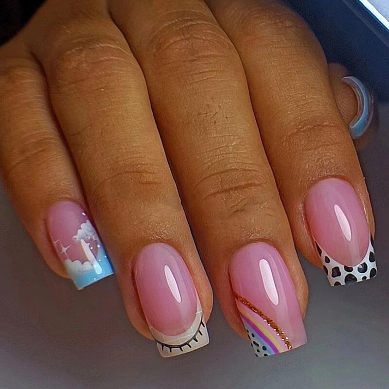 24Pcs False Nails Short Square Head Heart Rhinestone Pearl Full Cover Nail Tips Detachable Fake Nails Press on Nails Manicure K03