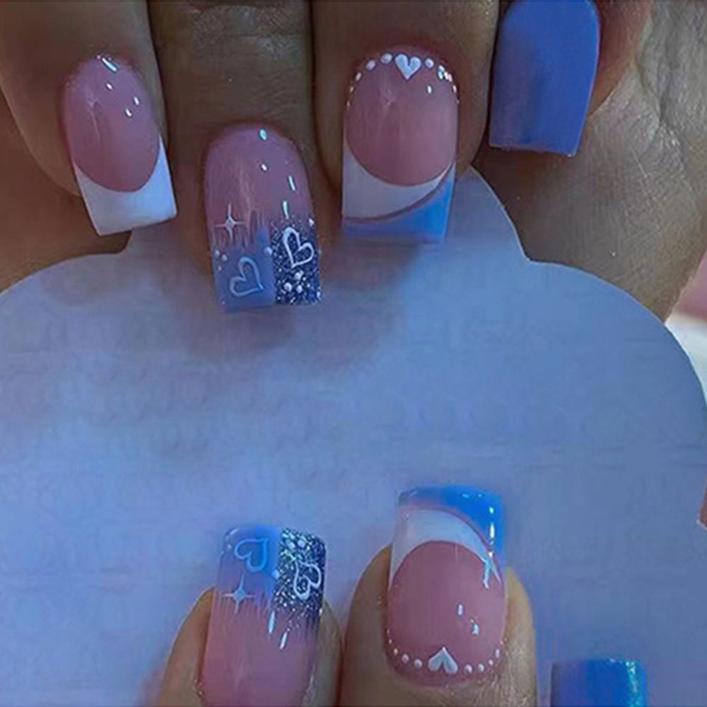 24Pcs False Nails Short Square Head Heart Rhinestone Pearl Full Cover Nail Tips Detachable Fake Nails Press on Nails Manicure E03