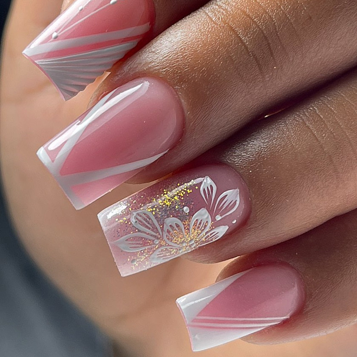 24Pcs Full Cover False Nails with Glue Long Square Coffin Fake Nails French Detachable Ballet Love Pattern Design Press on Nails 0568