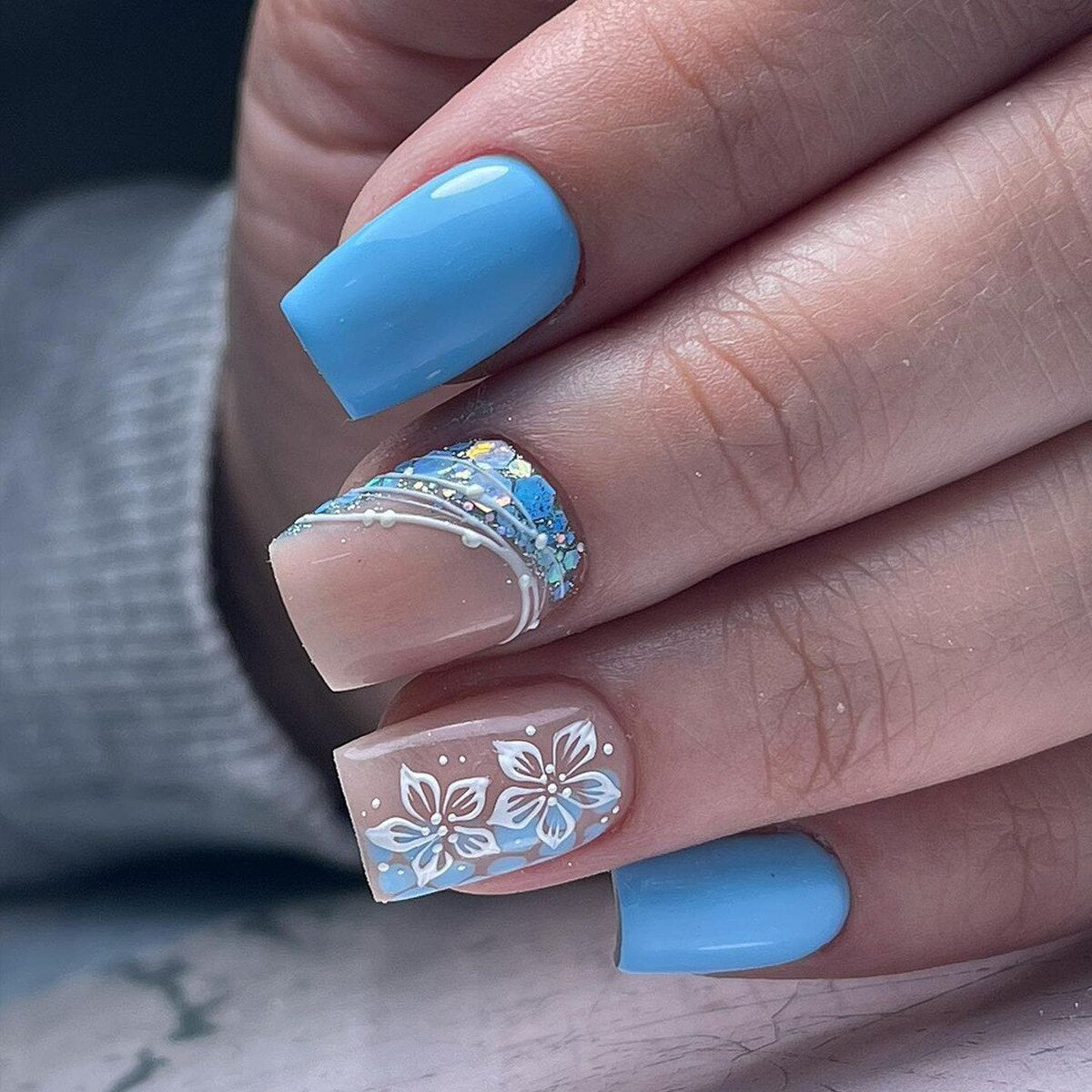 24Pcs Full Cover False Nails with Glue Long Square Coffin Fake Nails French Detachable Ballet Love Pattern Design Press on Nails 0565