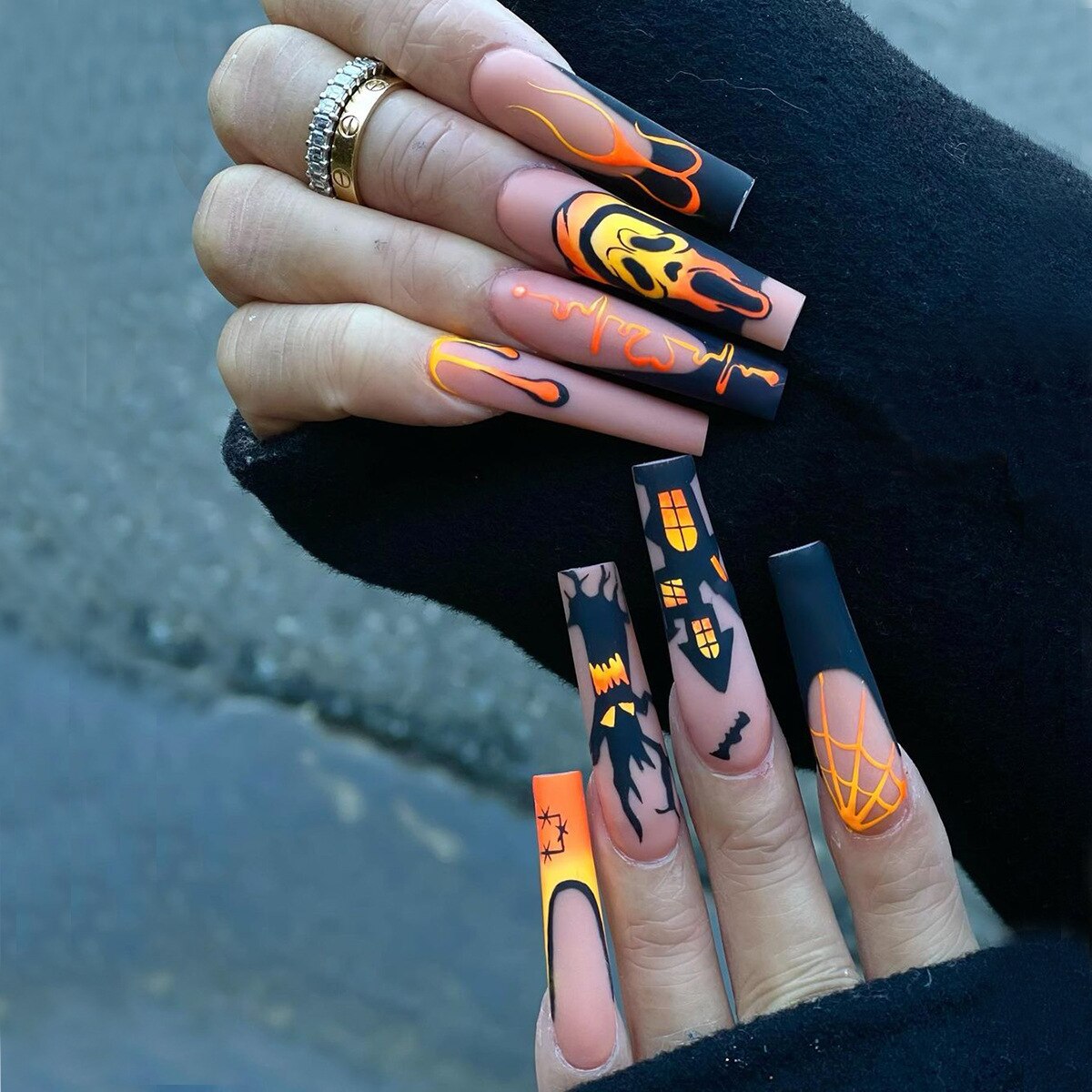 24Pcs Halloween Extra Long Press on Nails Coffin Fake Nails Acrylic Black White Clown Designs Glossy Artificial Nails for Women SN073