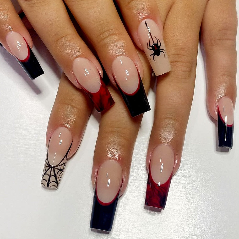 24Pcs Halloween Extra Long Press on Nails Coffin Fake Nails Acrylic Black White Clown Designs Glossy Artificial Nails for Women A1-01-04