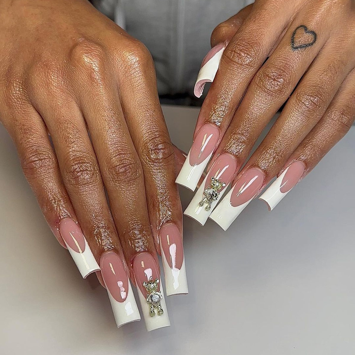 24Pcs Long Ballerina False Nails Press on Nails Serpentine Flower with Rhinestones French Fake Nails Wearable White Nails Tips 574