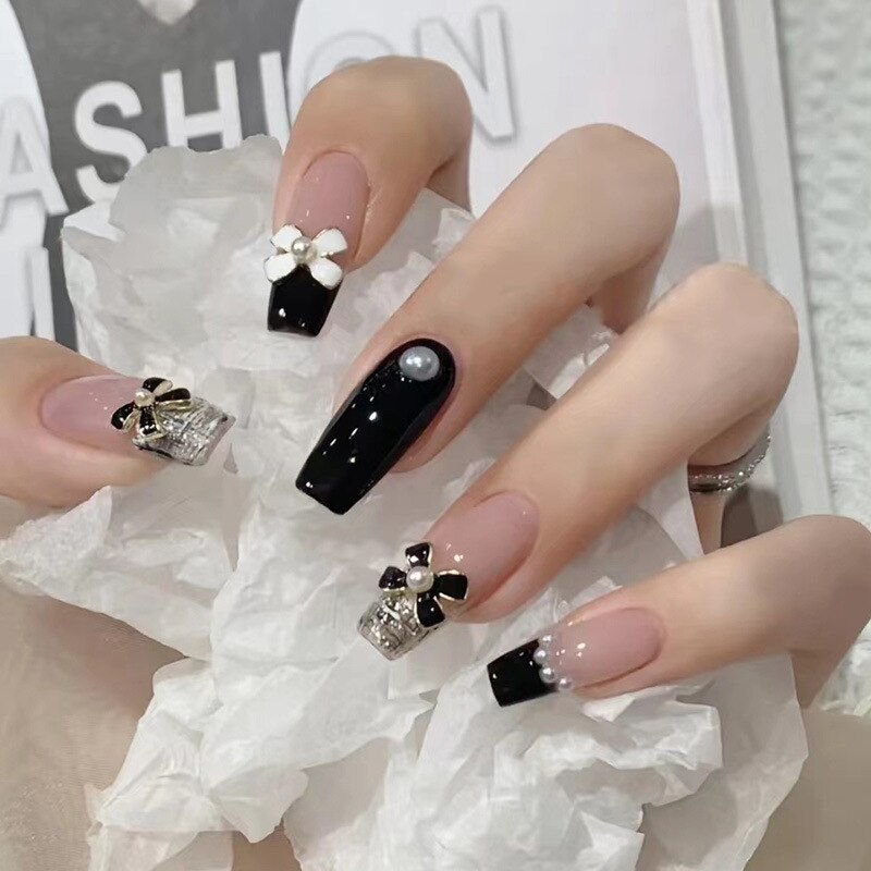 24Pcs Long Coffin Square False Nails Ballet Fake Nails Press on Nails Black Heart Rhinestone Design Glitter Full Cover Nail Tips 15173