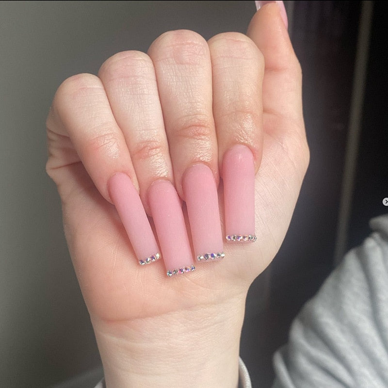24Pcs Long Square Press on Nails Love Pattern Design Artifical Coffin False Nail Brown French Wearable Full Cover Fake Nail Tips 120