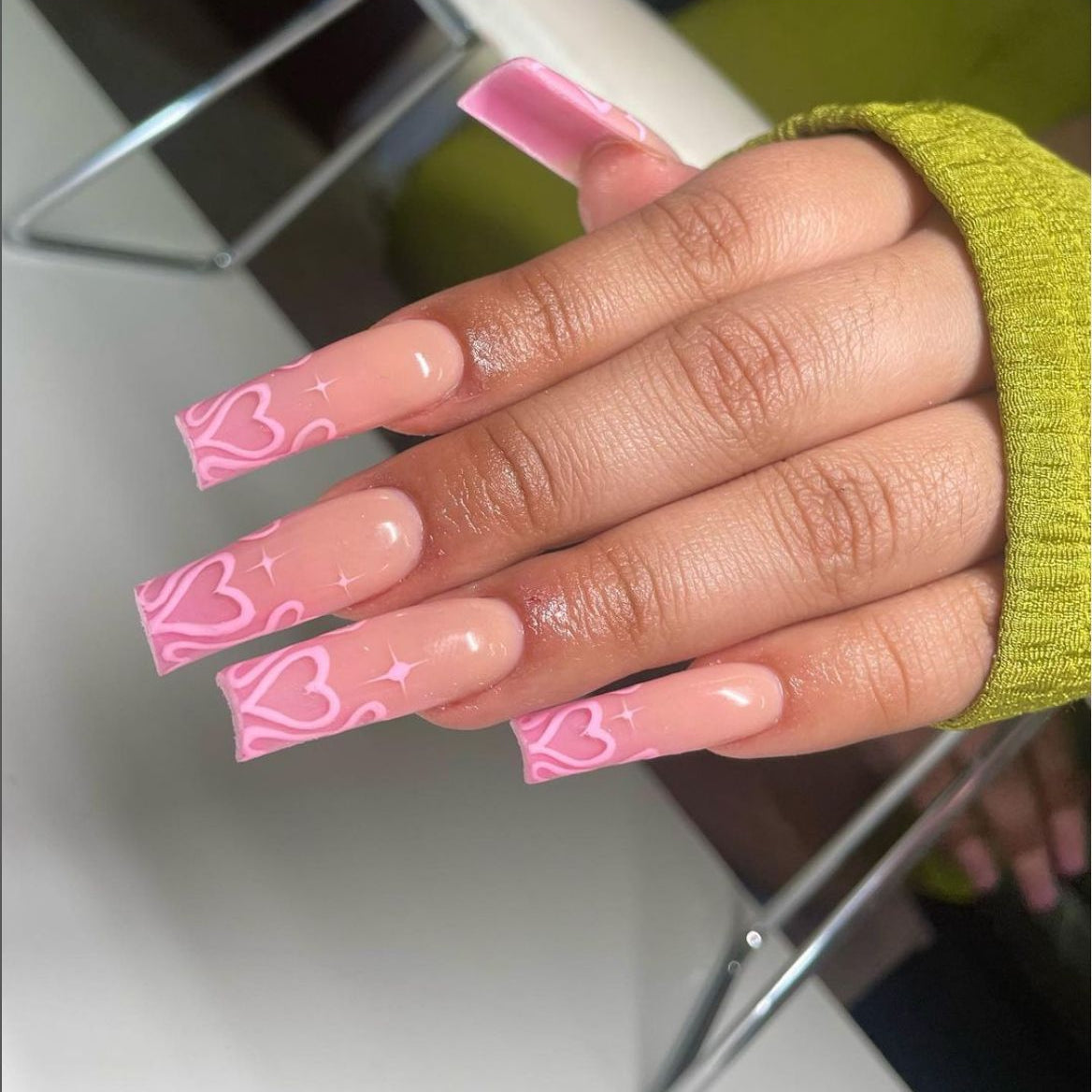 24Pcs Long Square Press on Nails Love Pattern Design Artifical Coffin False Nail Brown French Wearable Full Cover Fake Nail Tips 103