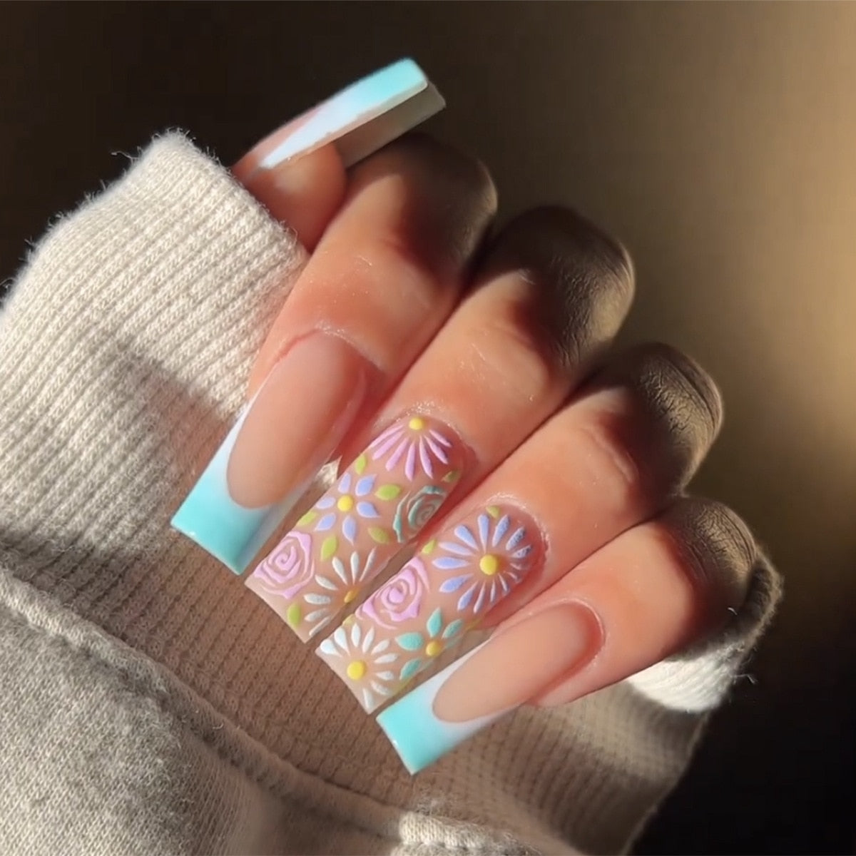 24Pcs Long Square Press on Nails Love Pattern Design Artifical Coffin False Nail Brown French Wearable Full Cover Fake Nail Tips 019