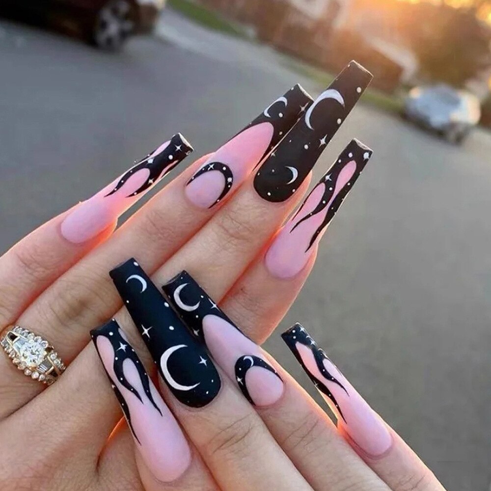 24Pcs Long Square Press on Nails Love Pattern Design Artifical Coffin False Nail Brown French Wearable Full Cover Fake Nail Tips 093
