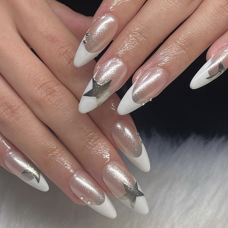 24Pcs Pink Round Head Almond Fake Nails with Heart Shape Rhinestone Wearable Ballerina False Nail Tips Full Cover Press on Nail 2572
