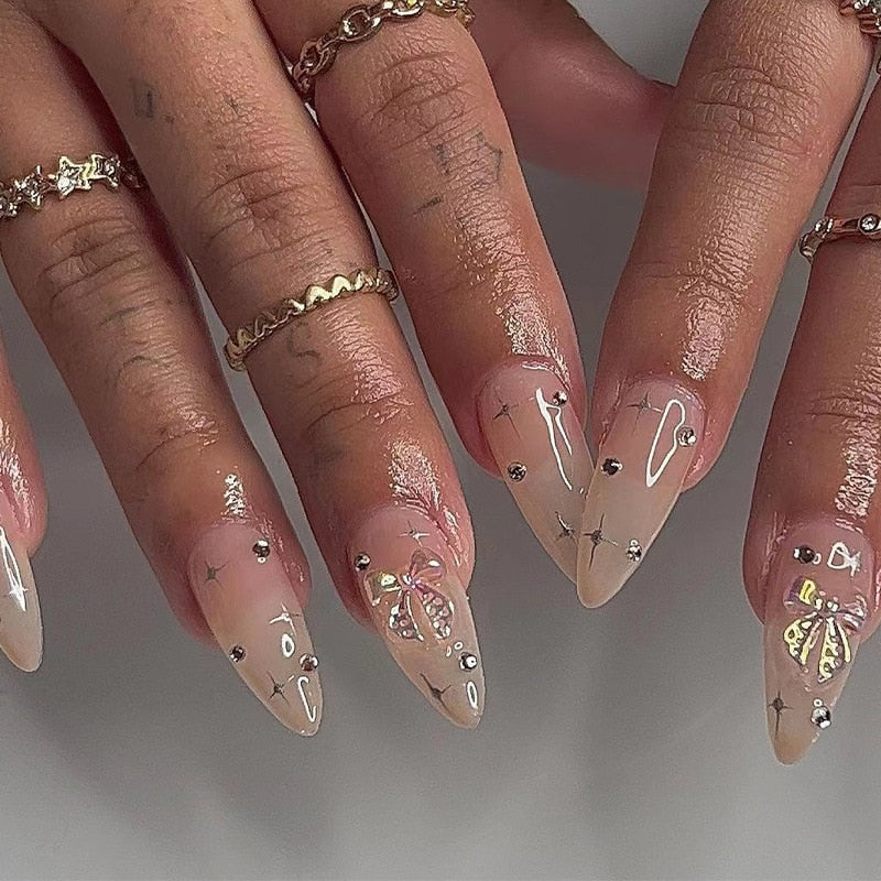 24Pcs Pink Round Head Almond Fake Nails with Heart Shape Rhinestone Wearable Ballerina False Nail Tips Full Cover Press on Nail 2417