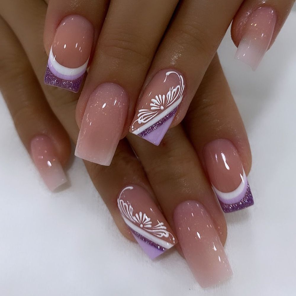 24Pcs Rose Red Black Contrast Color False Nails Coconut Tree Pearl White French Fake Nails Ballerina Coffin Manicure Tool 20
