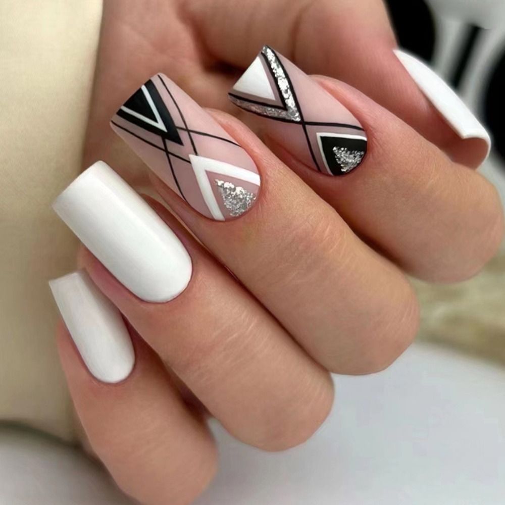 24Pcs Rose Red Black Contrast Color False Nails Coconut Tree Pearl White French Fake Nails Ballerina Coffin Manicure Tool 19