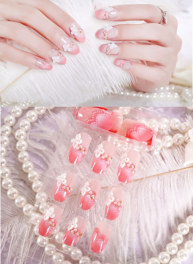 24Pcs/Set Fake Nails Press on Girls Finger Beauty False Nail Art Tips Bright Shining 3D Diamond Full Cover French Nail Art Tips AL104