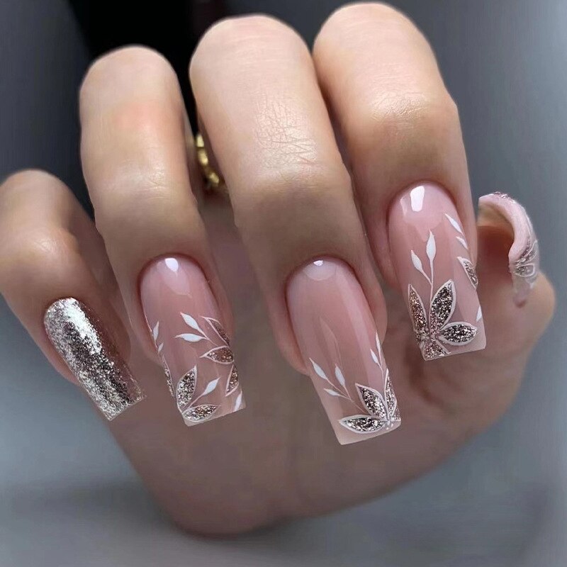 24Pcs Shiny Pearl Wearable False Nails Short Square Fake Nail Simple Summer Press on Nails Detachable Full Cover Nail Tips 2549