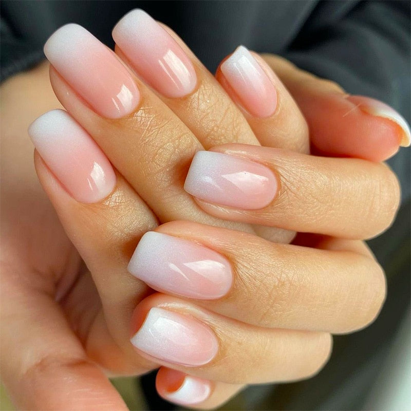 24Pcs Shiny Pearl Wearable False Nails Short Square Fake Nail Simple Summer Press on Nails Detachable Full Cover Nail Tips 2147