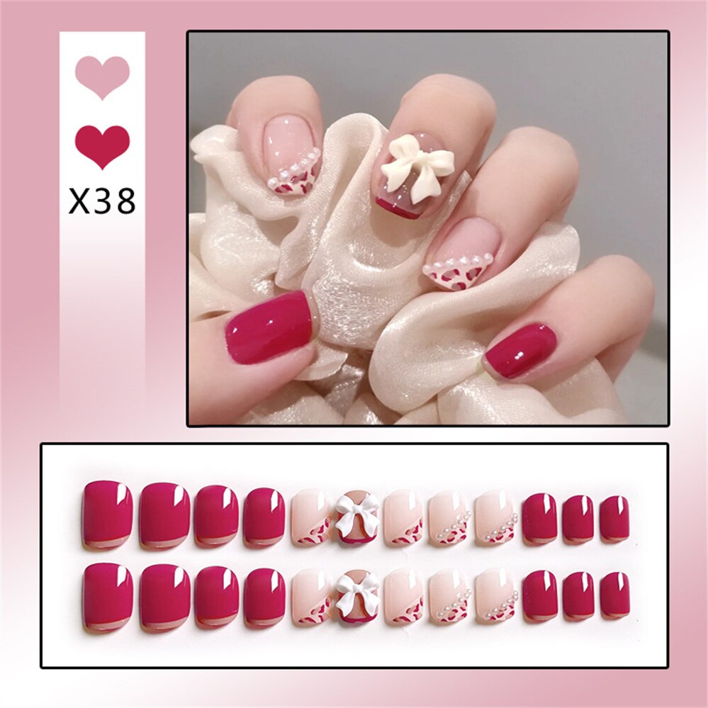 24Ps Childlike Fake Nails With Glue Cute Kawaii Personality Stick On Nails False Girls Short Press On Nail Art DIY Manicure Tool Nails With Glue X38