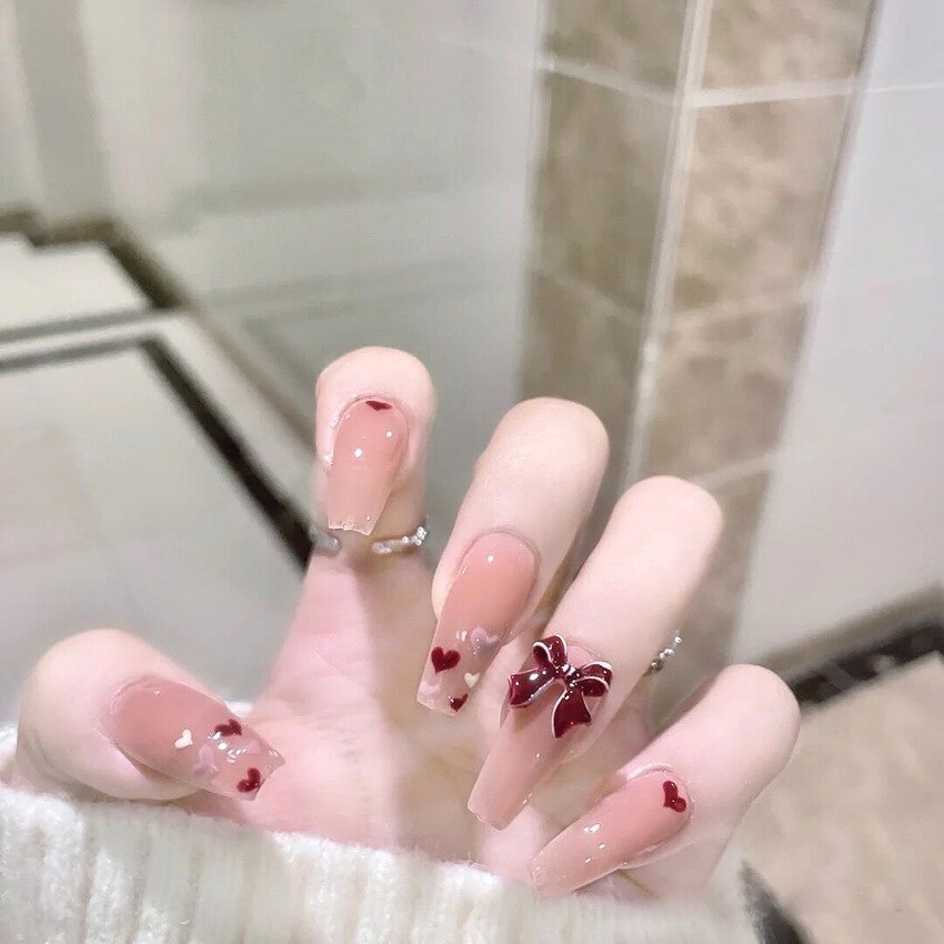 24Ps Childlike Fake Nails With Glue Cute Kawaii Personality Stick On Nails False Girls Short Press On Nail Art DIY Manicure Tool Nails With Glue Y49