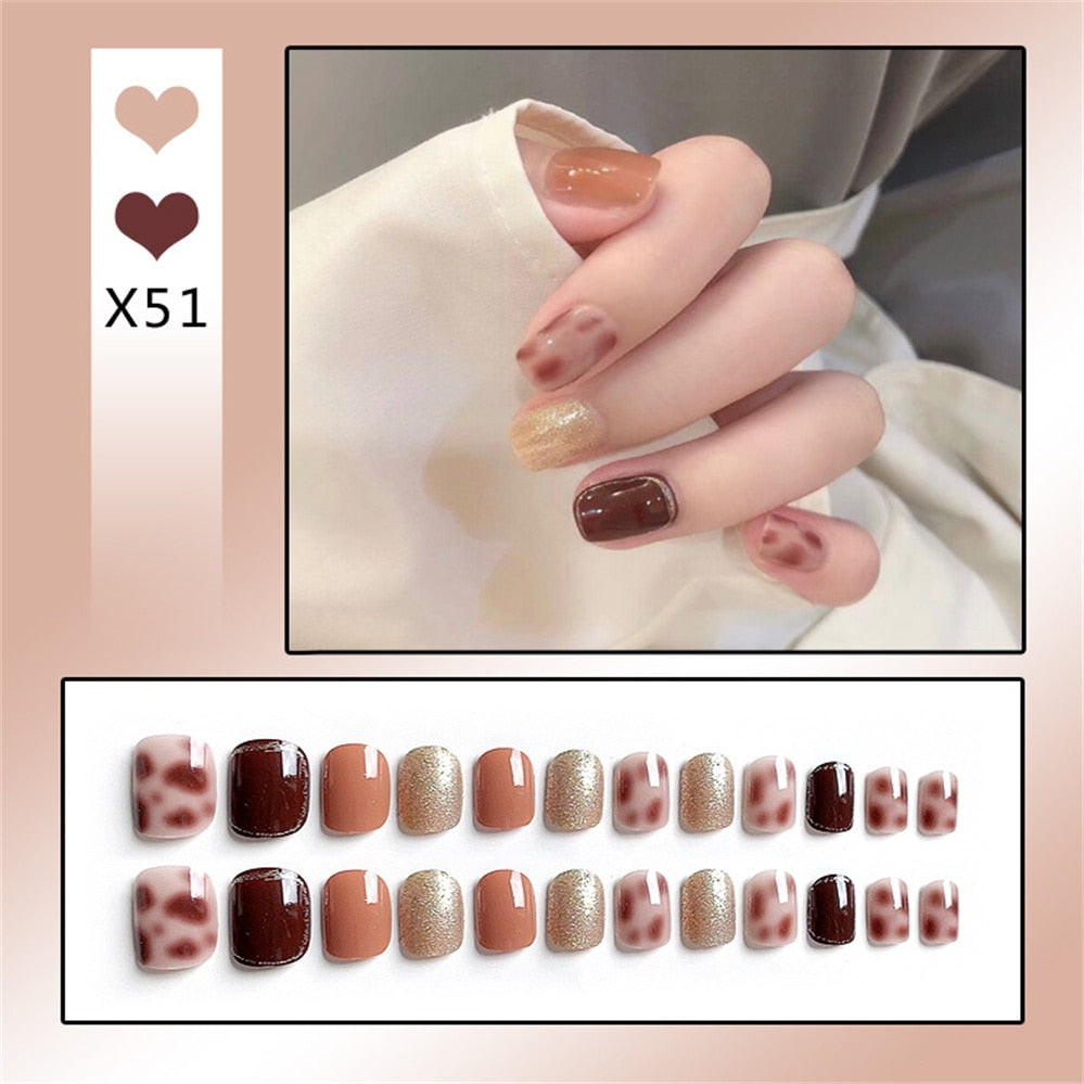 24Ps Childlike Fake Nails With Glue Cute Kawaii Personality Stick On Nails False Girls Short Press On Nail Art DIY Manicure Tool Nails With Glue X51