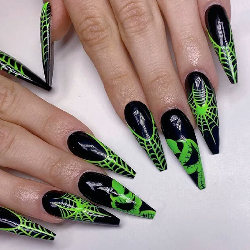 24pcs Halloween False Nails Glow in the Dark Ghost Spider Printed Press on Nail Halloween Manicure Supplies Wearable Fake Nails N5
