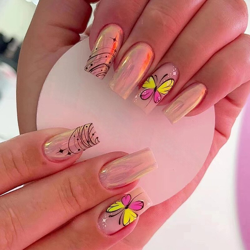 24pcs Long Ballerina French False Nails Love Heart Green Halo Dyed Gold Thread Fake Nail Press on Nails Full Cover Nail Tips A4
