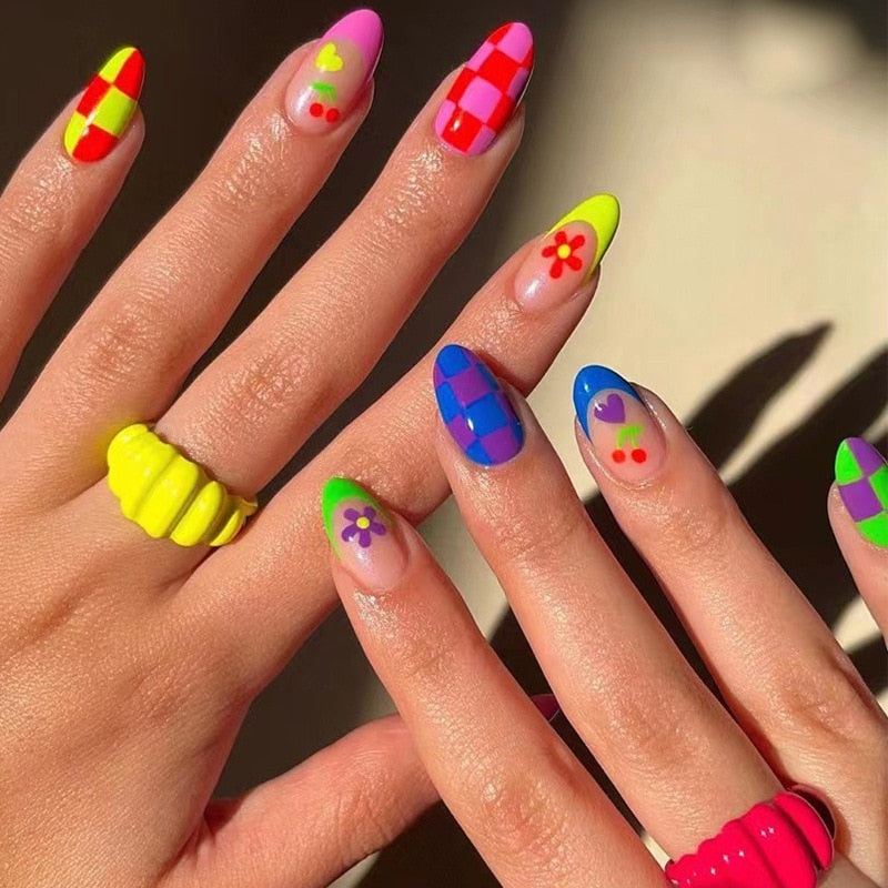 24pcs Simple Style Nail Art Colorful Lines Fake Nails In Shape Of Water Drop Press On False Nails With Glue DIY Nail Art Tips JP1991