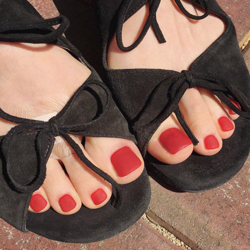 24pcs Summer Press on Toe Nails Fake Nail Tips with Designs Matte Set Red Rhinestone Reusable False Stick-on Nails Art FR008