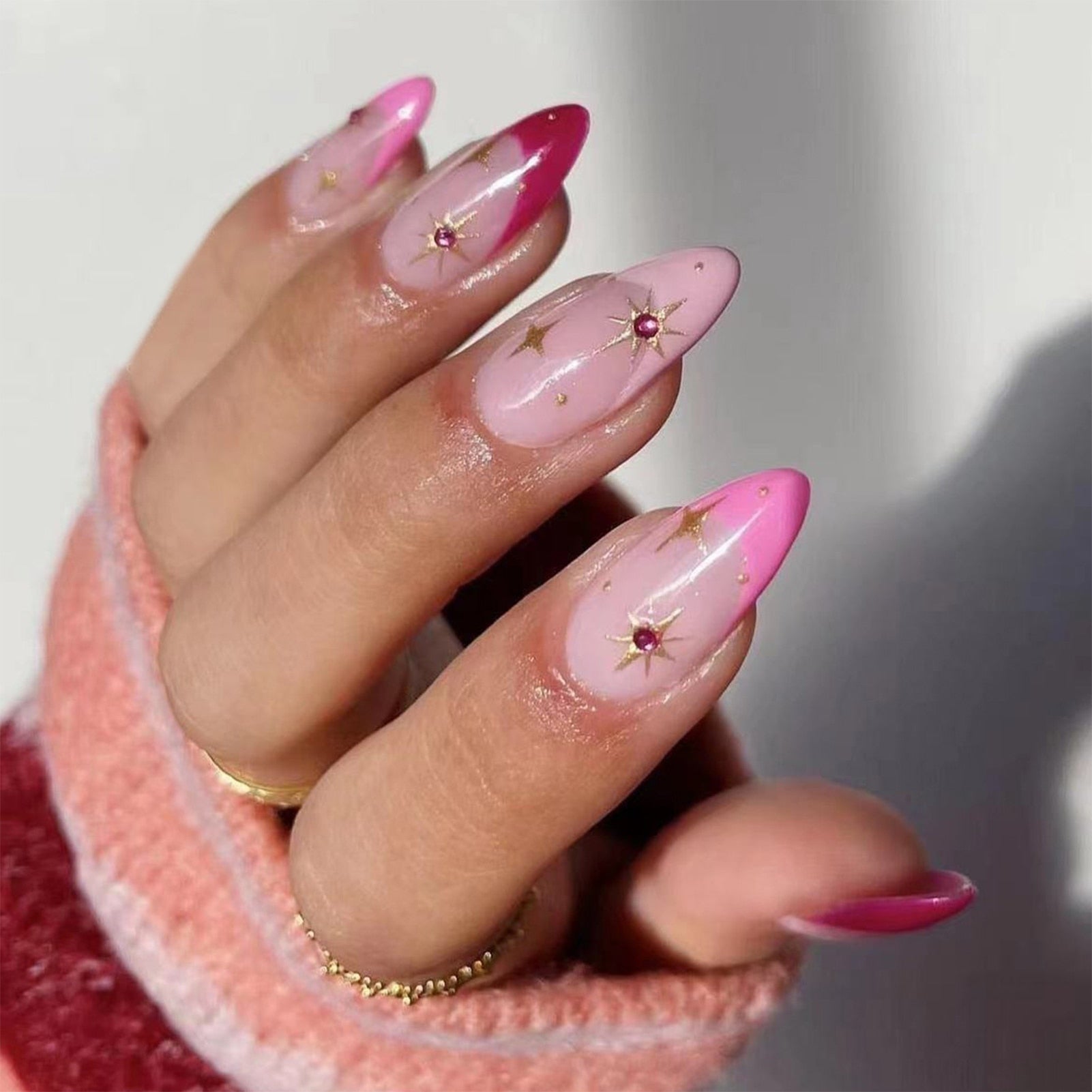 24pcs/box Fake French y2k Nails Press On Long Stiletto Almond Shape Wearable False Nails With Stars Designs Full Cover Nail Tips style23