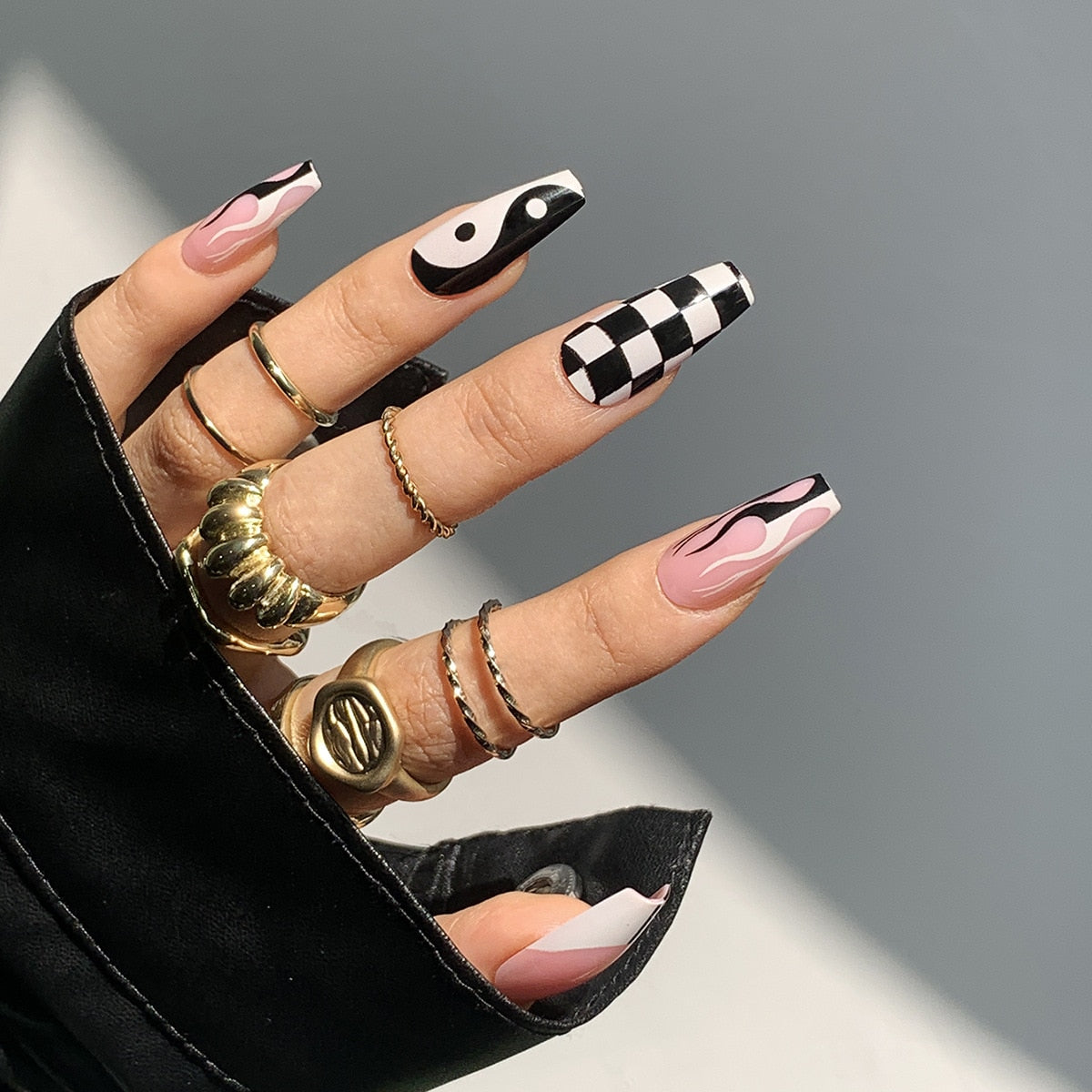 24pcs/box Printing Nails Patch MidLength Fake Nails With Design Full Cover Acrylic Press On Nails Long Artifical Nails With Glue 1337