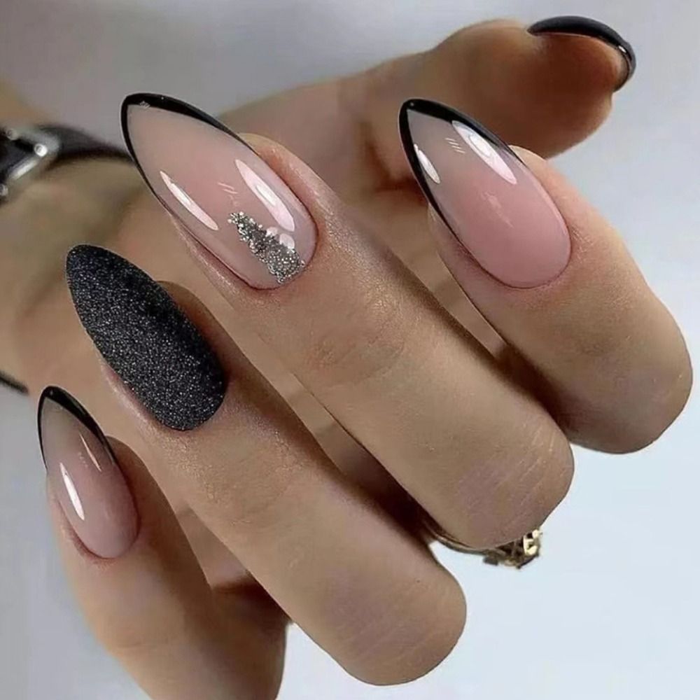 24pcs/set Long Stiletto Fake Nails Punk Snake Pattern Black White Matte False Nails Artificial Full Nail Tips Manicure Tools A-2