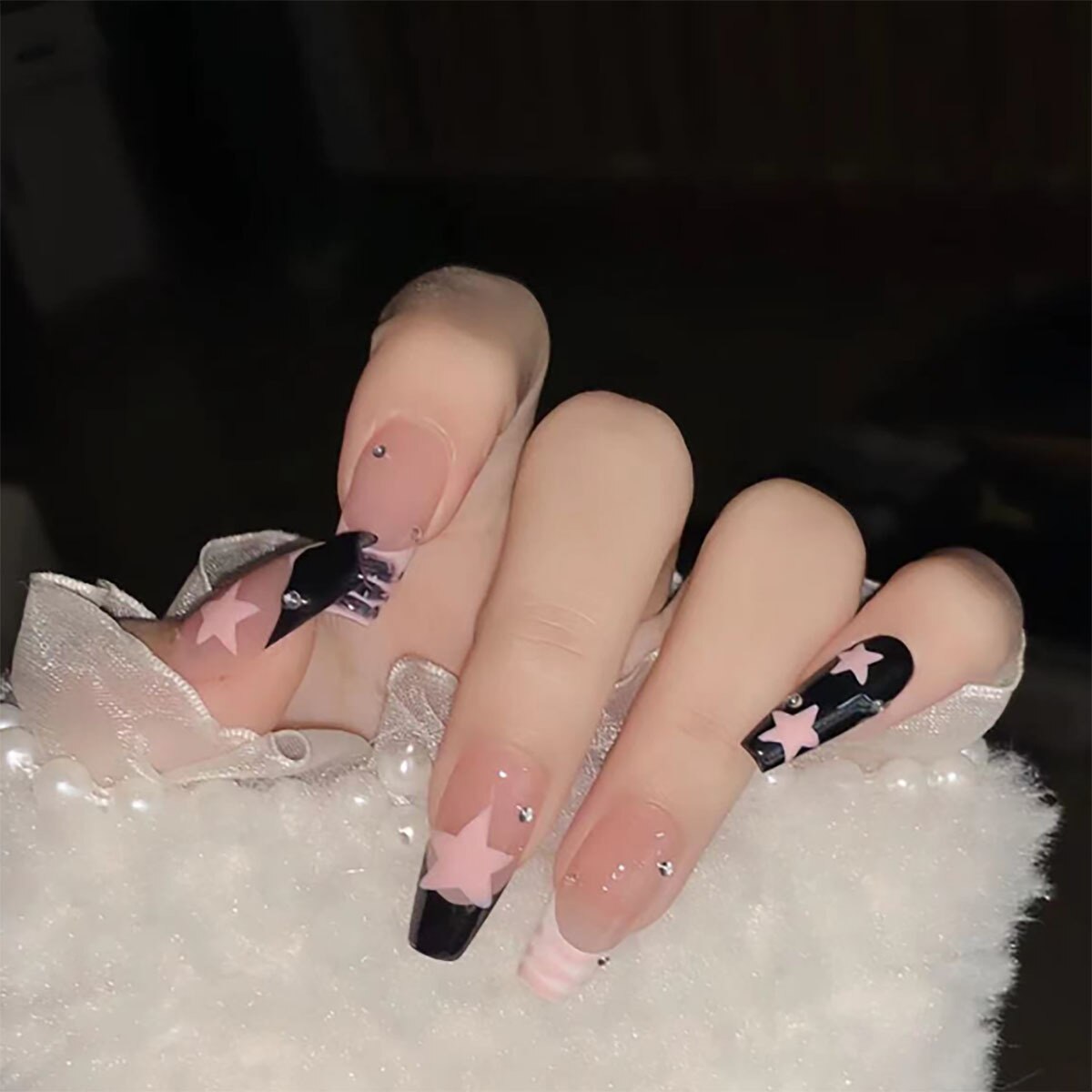 24pcs y2k Fake Nails Black White Star Printed Press on Nail Tips Long Coffin European Artificial Nail Patch for Girl Women H1