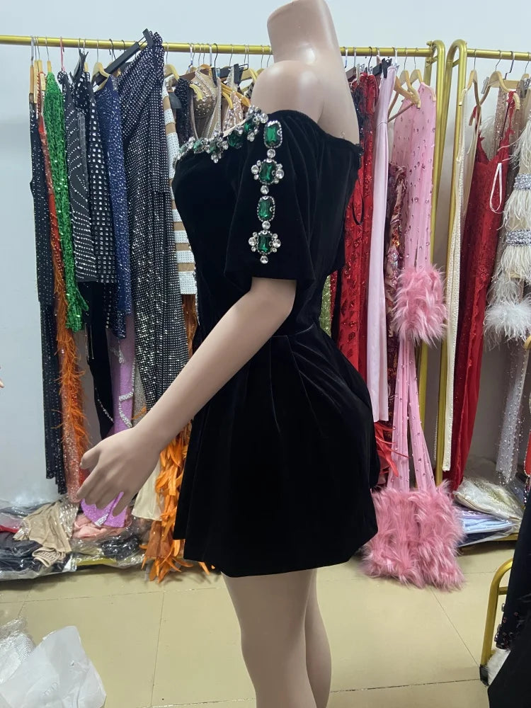 Summer Elegant black sexy strapless shoulder diamond shiny embellishments, fluffy mini party dress elegant fashion dress