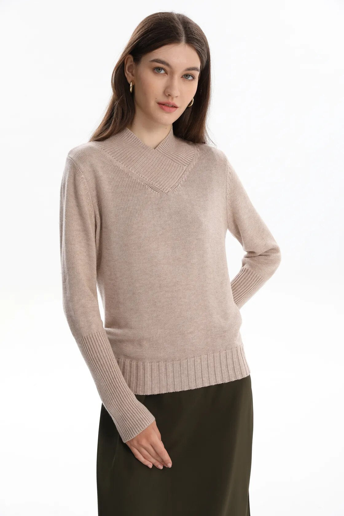 AP Sweaters 2024 Fall Women V Neck Sweater Lady Clothes Big Girls Top Soft Black Patchwork, #2005 AMAIO