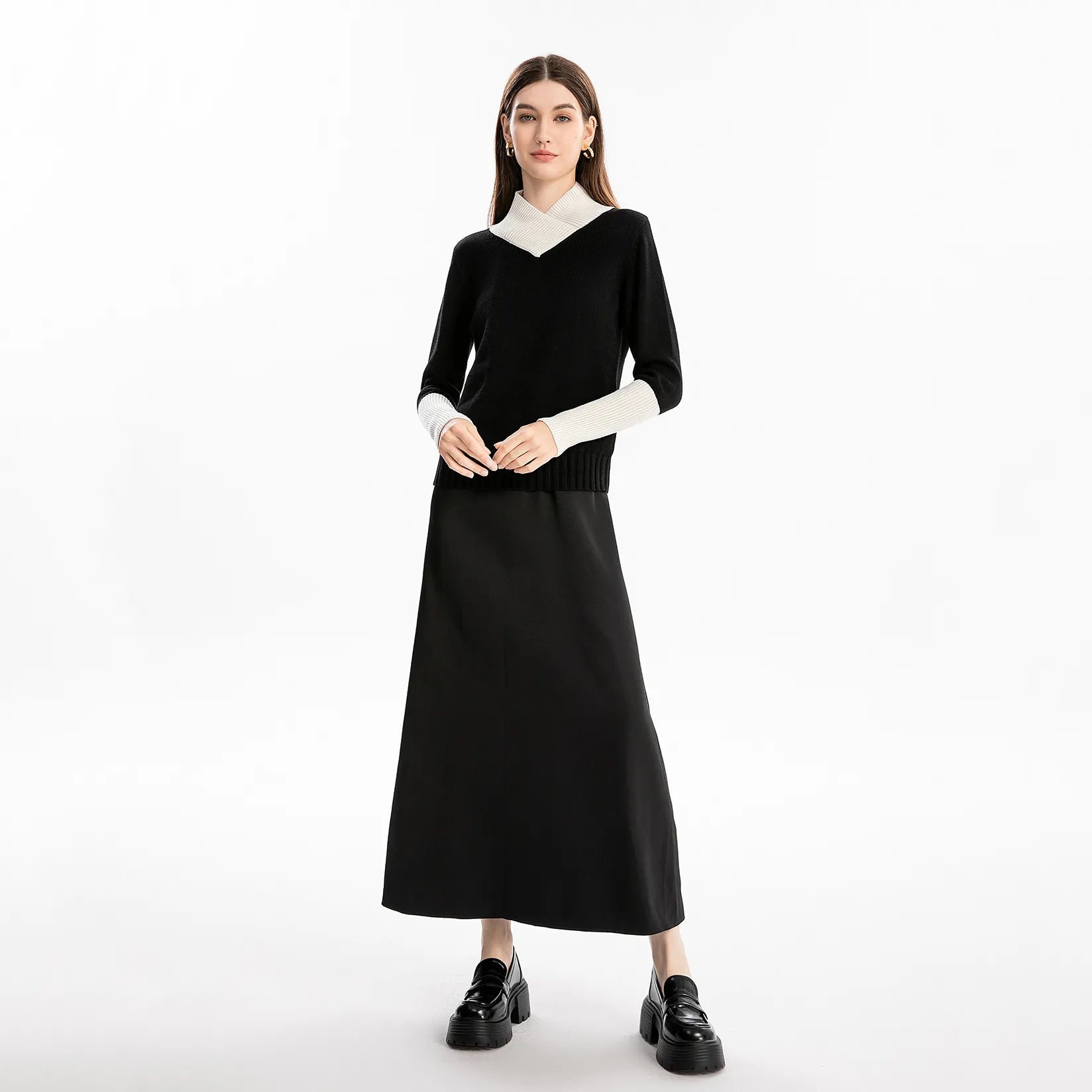 AP Sweaters 2024 Fall Women V Neck Sweater Lady Clothes Big Girls Top Soft Black Patchwork, #2005 AMAIO