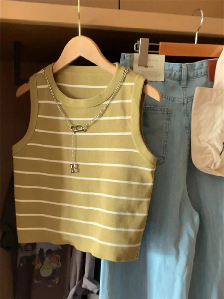 Colorfaith New 2022 Basic Bottoming Striped Chain Elasticity Vests Women Tank & Camis Autumn Winter Wild Crop Short Tops V3420DG