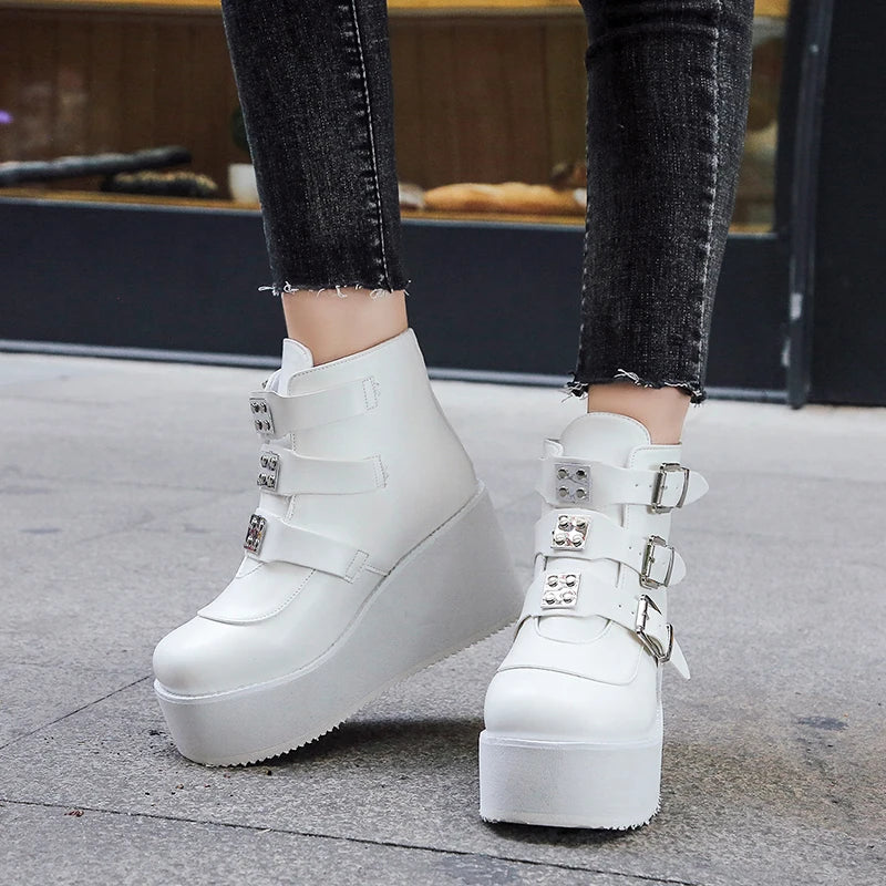 Ankle Boots for Women Street Fashion Casual Wedges Platform Shoes Size 43 Super High Heel Belt Buckle Designer Boots Female