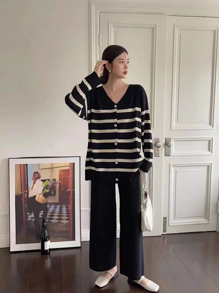 Autumn/Winter Loose Stripe Low Neck Single breasted Long Sleeve Knitwear with a Hanging High Waist Wide Leg Pant Trend