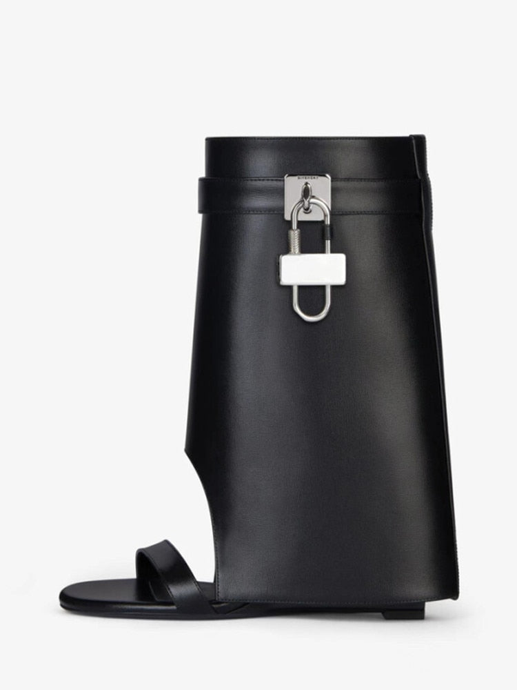 Autumn/Winter New Fashion Large Lock Waist Skirt Boots High Heel Leather Thick Bottom Side Zipper Women's Short Boots 9096-black pu