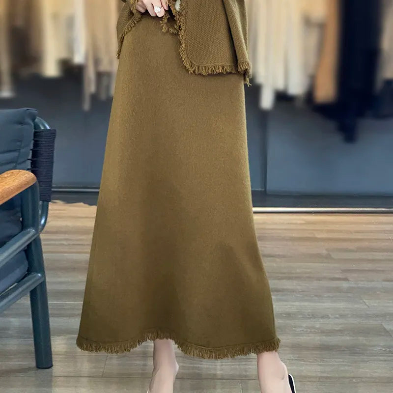 Autumn and Winter New 100% Wool Thickened Solid Color Fashion Versatile Outwear Women's Half Skirt 2024 Olive green